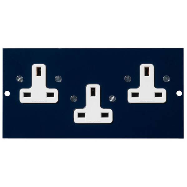 87 mm mounting plate - three single socket-outlet - 1